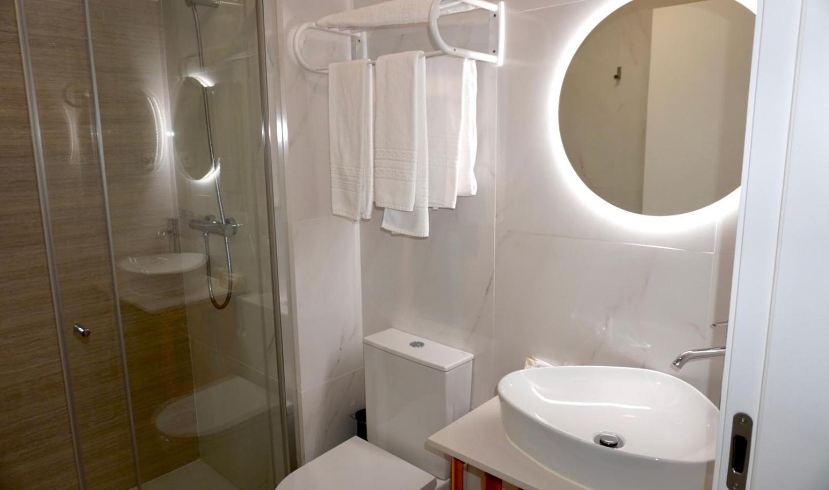 Lux'Otel City Lodge Barcelos Eksteriør bilde