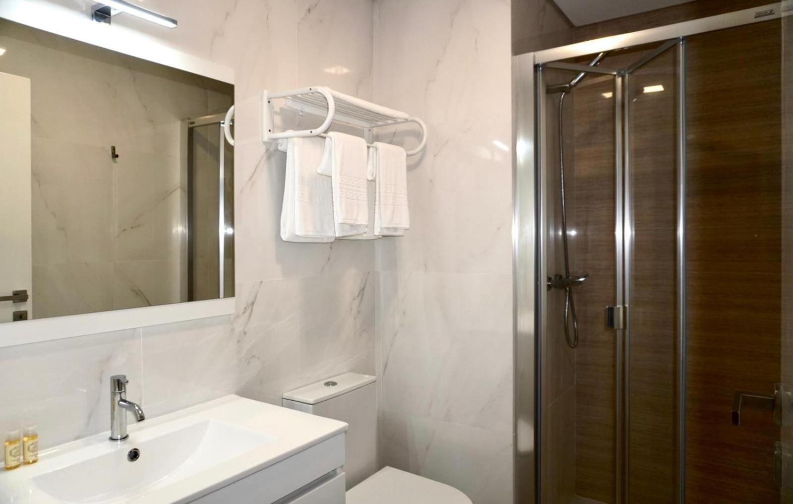 Lux'Otel City Lodge Barcelos Eksteriør bilde